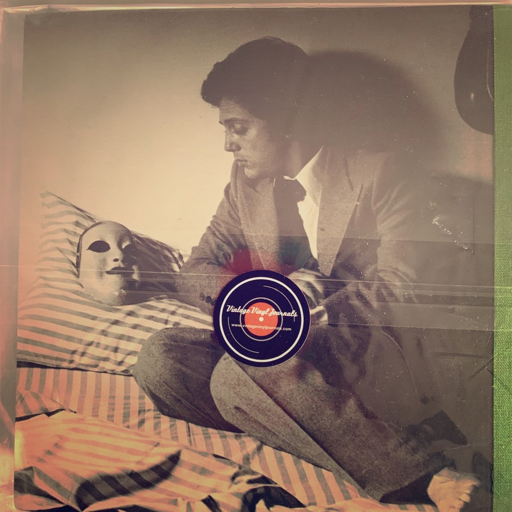 Billy Joel, The Stranger Vintage Vinyl Journal book . Collectible item.